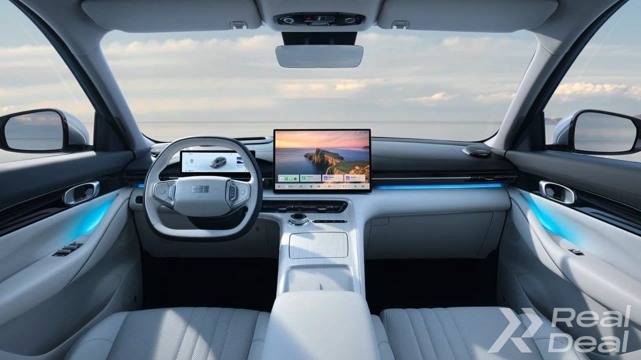 Car image 5