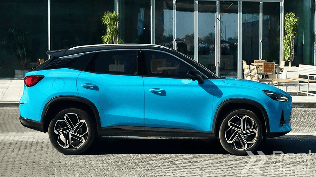 Car image 3