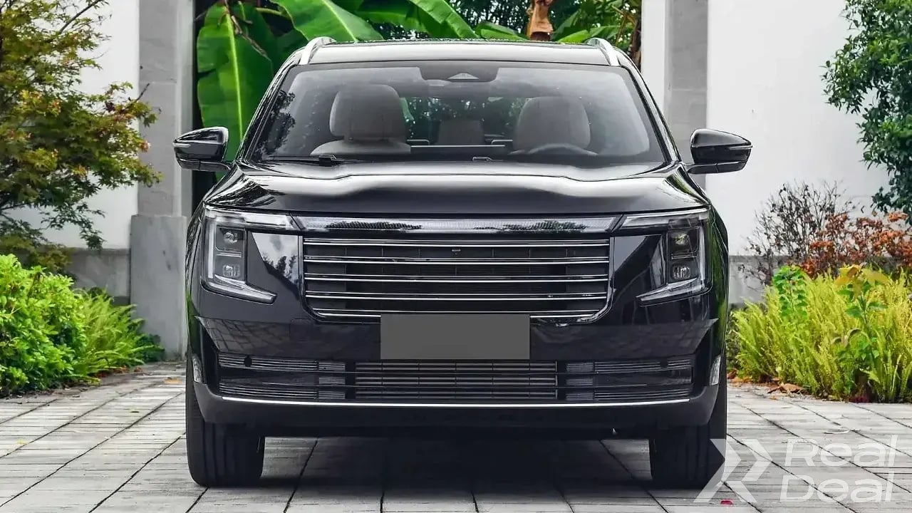 Car image 3