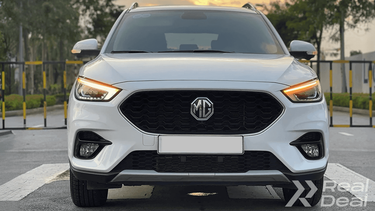 Car image 2