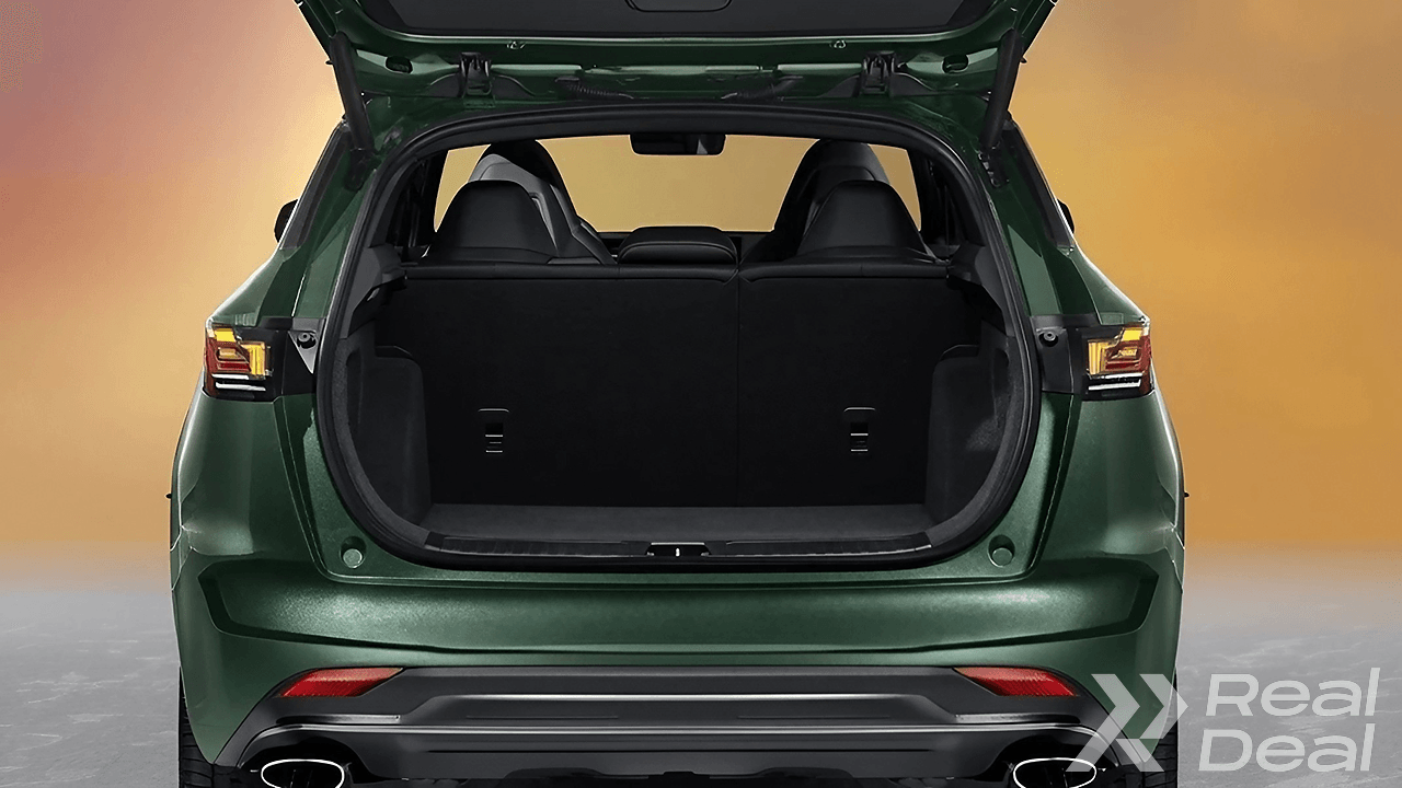 Car image 8