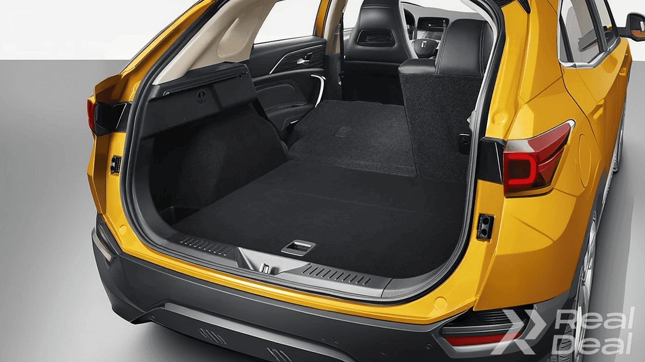 Car image 7