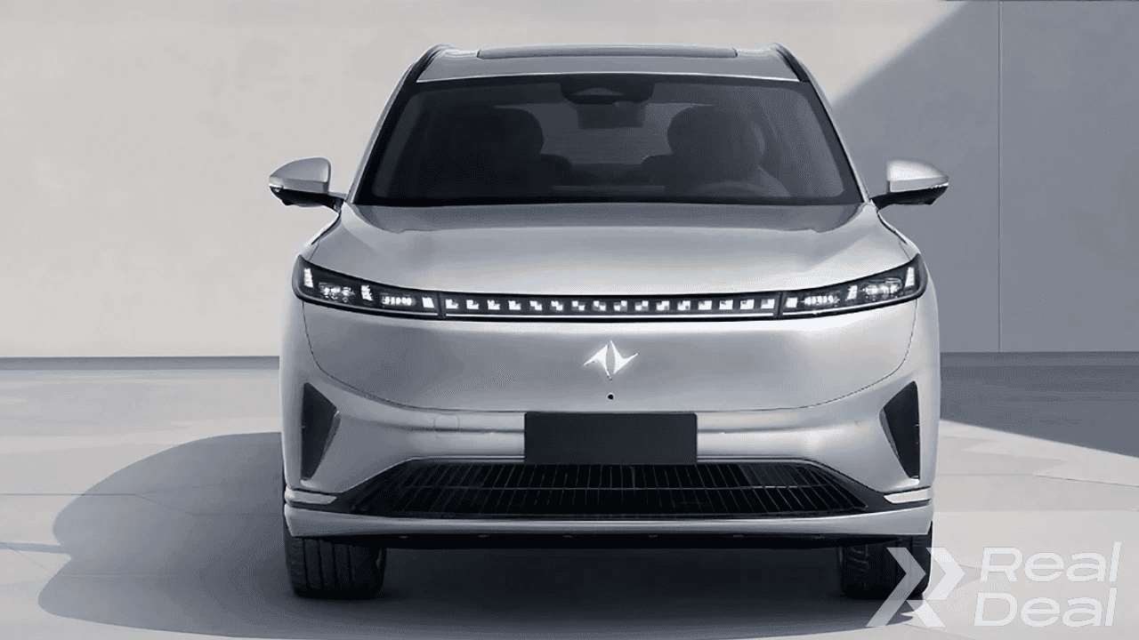 Car image 3