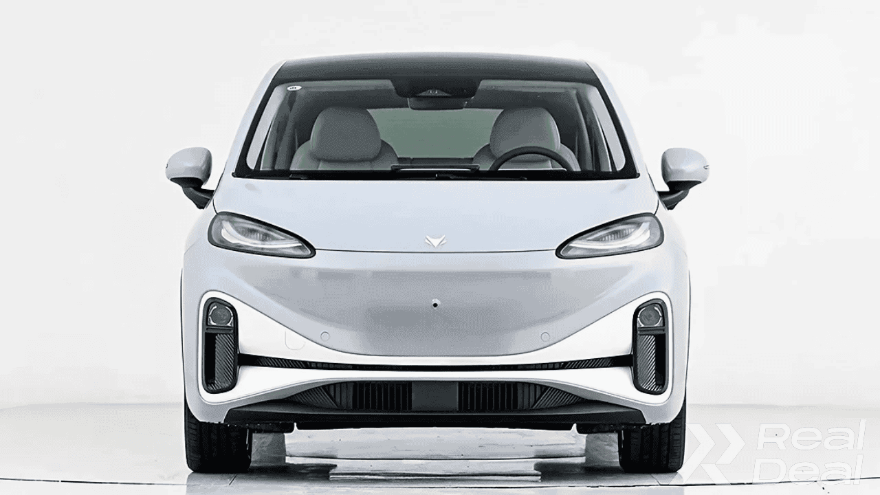 Car image 2
