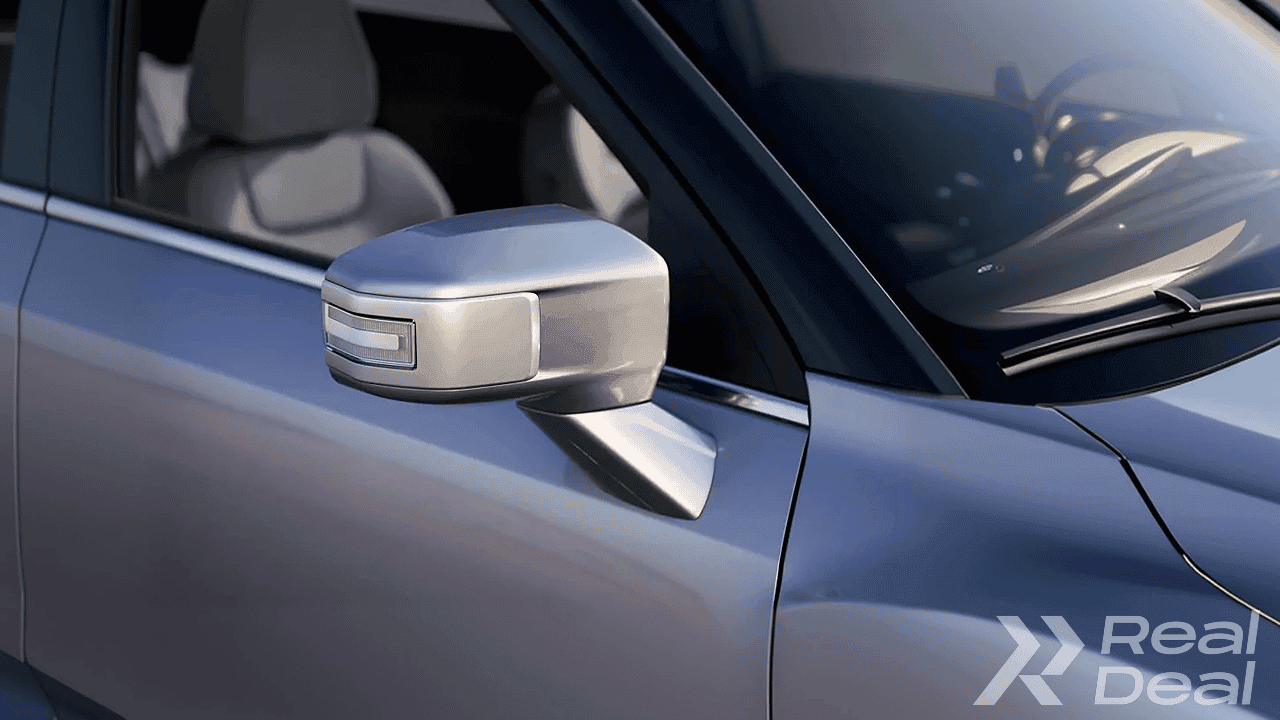 Car image 13