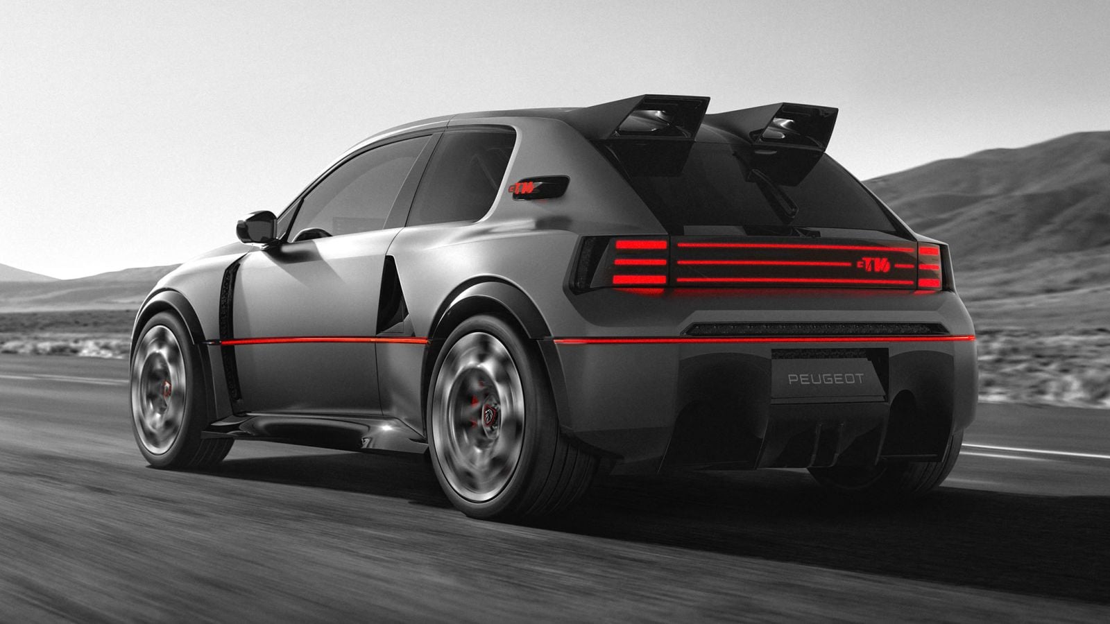بيجو E-T16 CONCEPT الاختبارية بتصميم رياضي أثناء القيادة